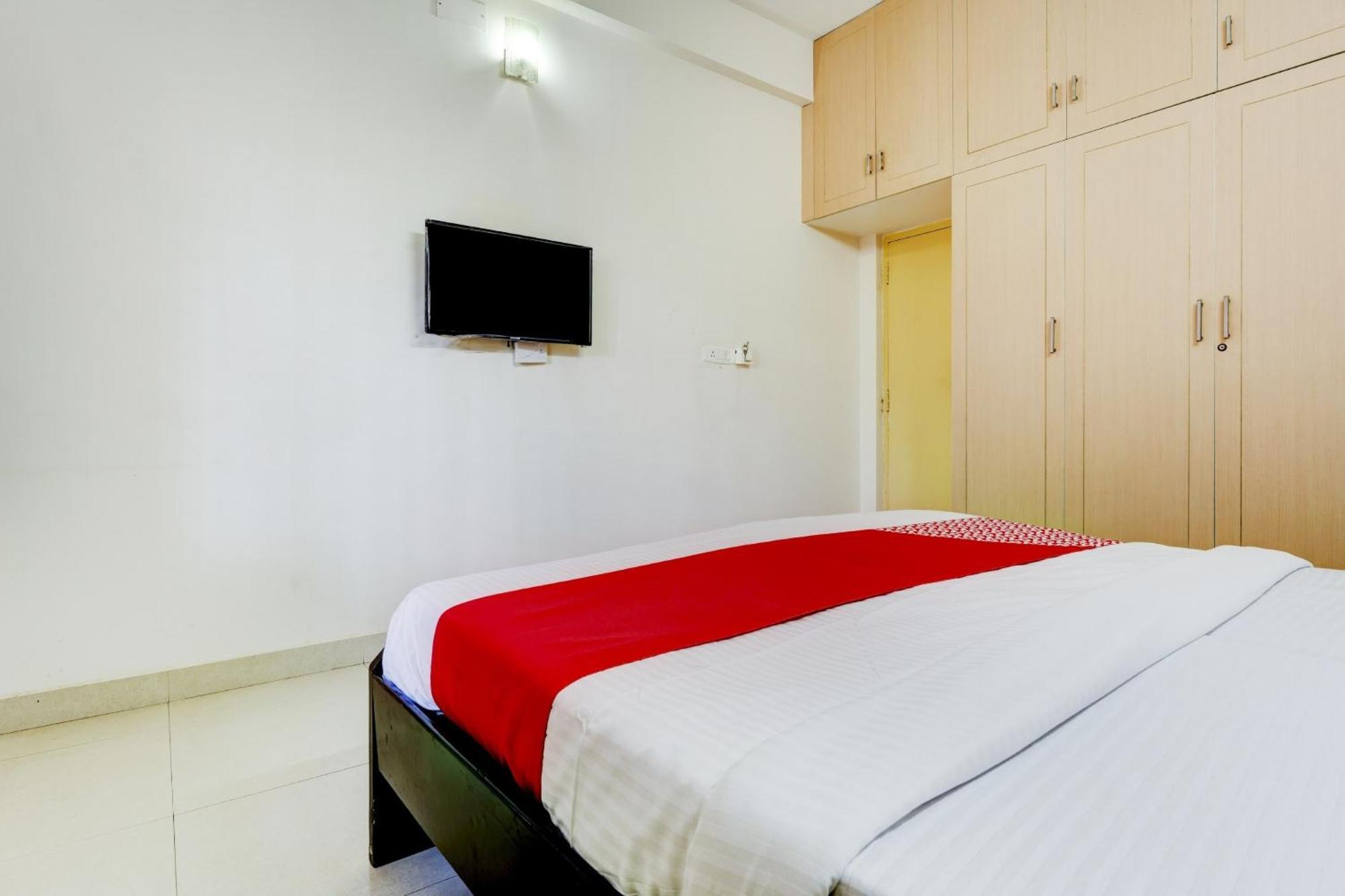 Hotel O J2 Service Apartment 첸나이 외부 사진
