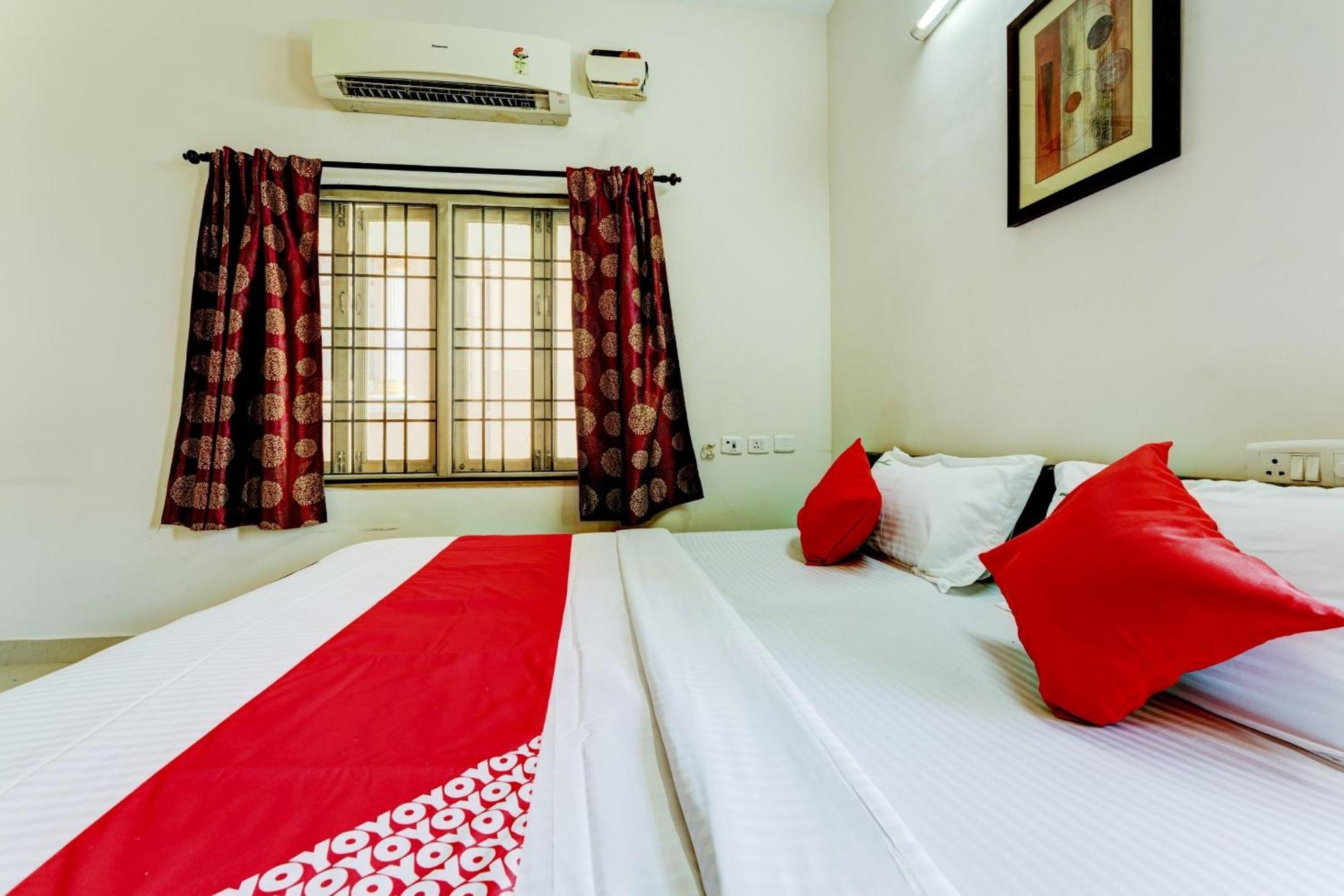 Hotel O J2 Service Apartment 첸나이 외부 사진